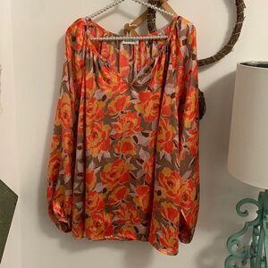 Emily wonder nwt 2x floral top